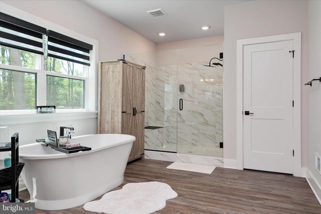 16608 SYLVAN DR, Bowie, MD 20715