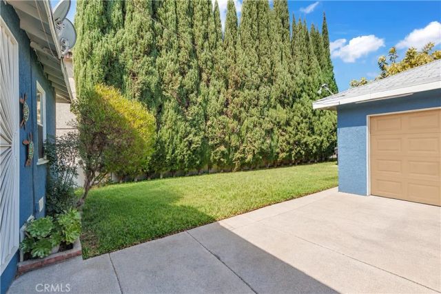 3023 E 64th St, Long Beach, CA 90805