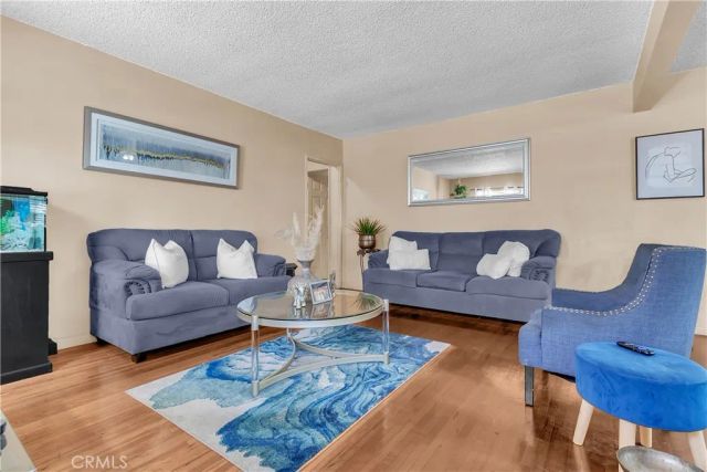 3023 E 64th St, Long Beach, CA 90805