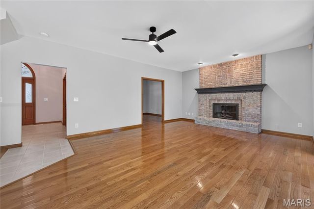 4 Woodford Place, St Charles, MO 63301