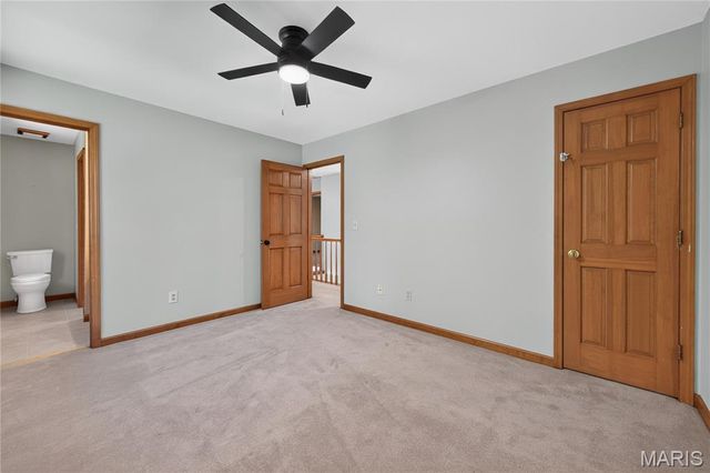 4 Woodford Place, St Charles, MO 63301