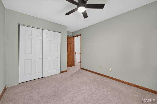 4 Woodford Place, St Charles, MO 63301