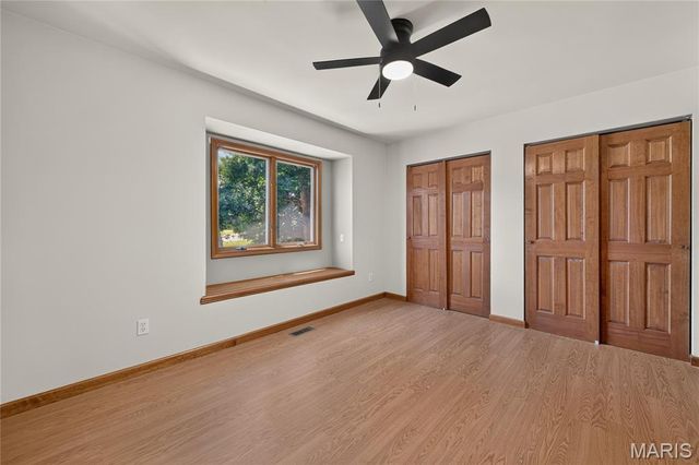 4 Woodford Place, St Charles, MO 63301