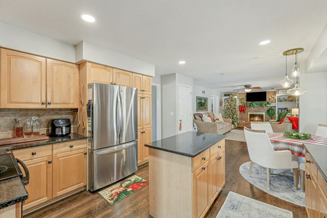 2228 Amsterdam Road, Villa Hills, KY 41017