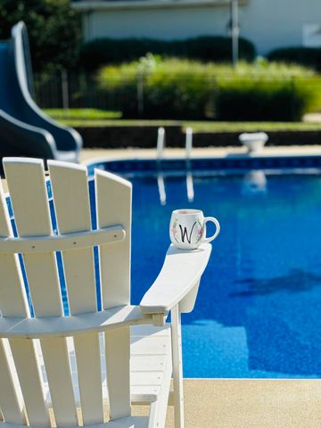 2228 Amsterdam Road, Villa Hills, KY 41017