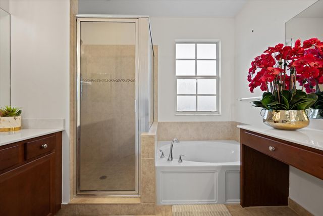 4581 Tara Cove Way Way, West Palm Beach, FL 33417