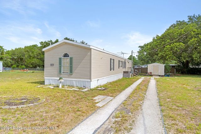 16127 Narrow Street, Brooksville, FL 34604