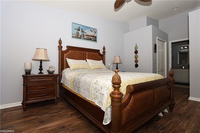 2770 Cypress Trace CIR 2423R, Naples, FL 34119