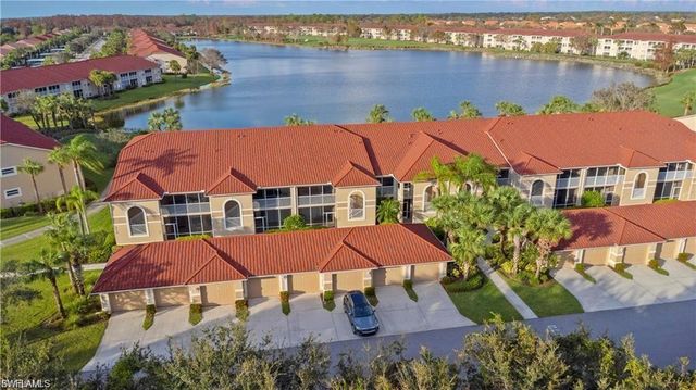 2770 Cypress Trace CIR 2423R, Naples, FL 34119