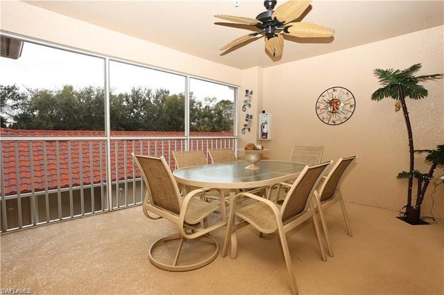 2770 Cypress Trace CIR 2423R, Naples, FL 34119