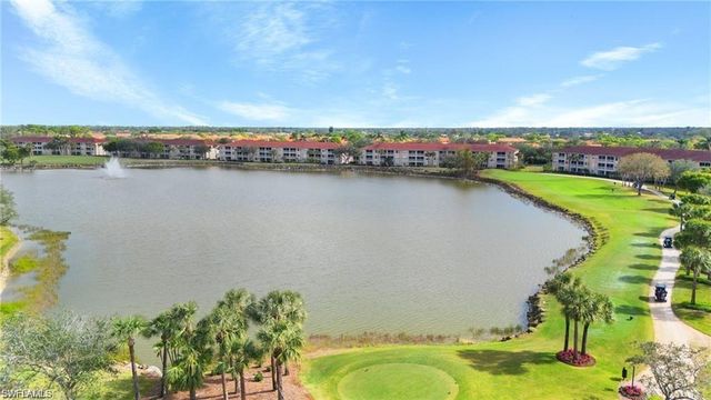 2770 Cypress Trace CIR 2423R, Naples, FL 34119