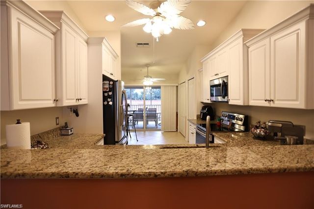 2770 Cypress Trace CIR 2423R, Naples, FL 34119
