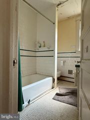 334 RADNOR RD, Baltimore, MD 21212