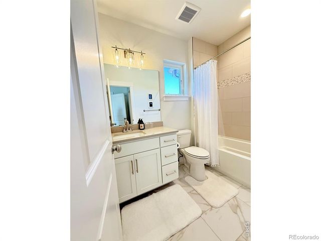 6236 Vernazza Way 3, Windsor, CO 80550