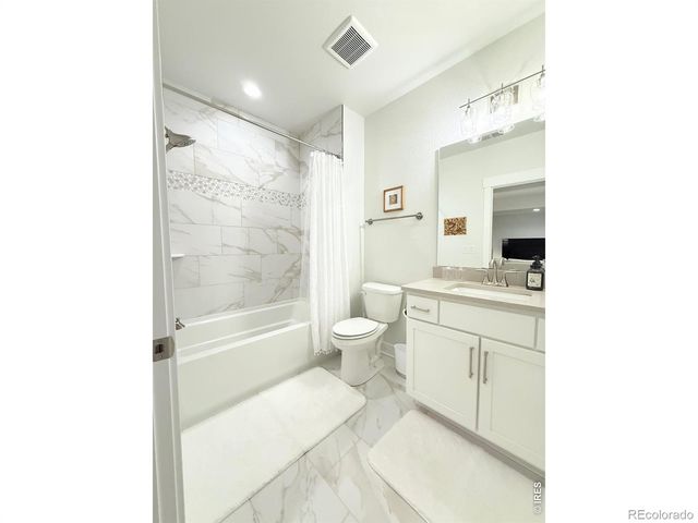 6236 Vernazza Way 3, Windsor, CO 80550