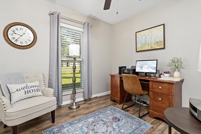 265 Beach Street, Vidor, TX 77662