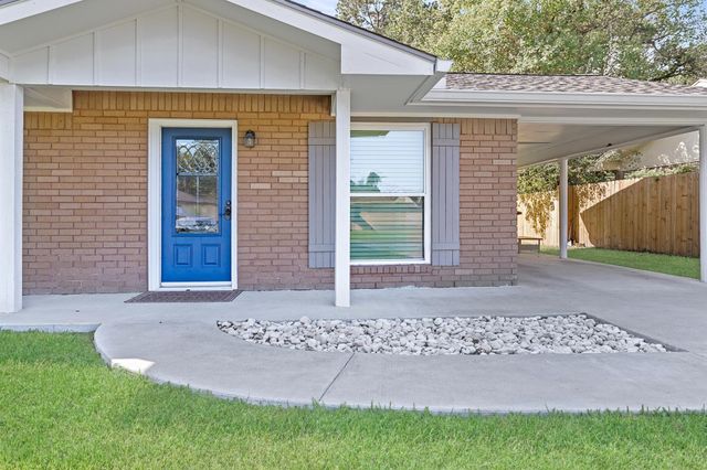 265 Beach Street, Vidor, TX 77662