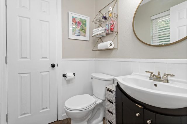 265 Beach Street, Vidor, TX 77662