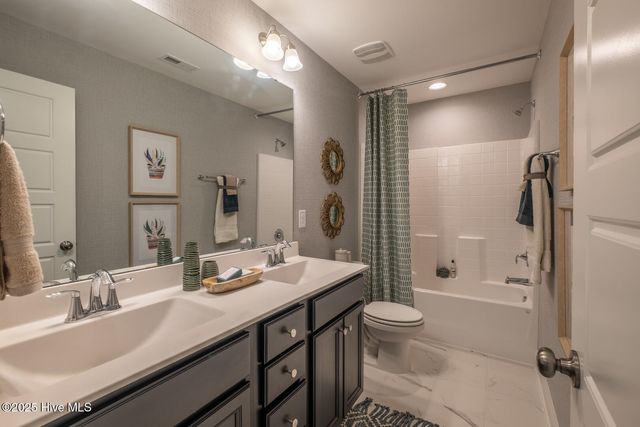 374 Glade Drive, Aberdeen, NC 28315