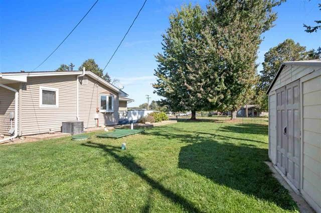 3257 NE Windward Street, Solon, IA 52333