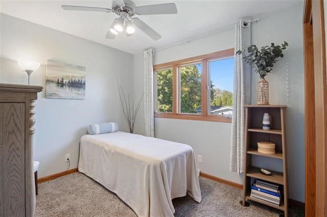 3257 NE Windward Street, Solon, IA 52333