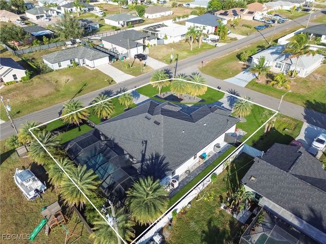 306 NW 3rd PL, Cape Coral, FL 33993