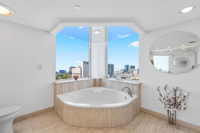 525 S Flagler Drive 16a, West Palm Beach, FL 33401