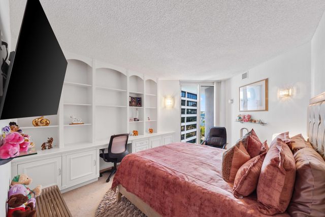 525 S Flagler Drive 16a, West Palm Beach, FL 33401