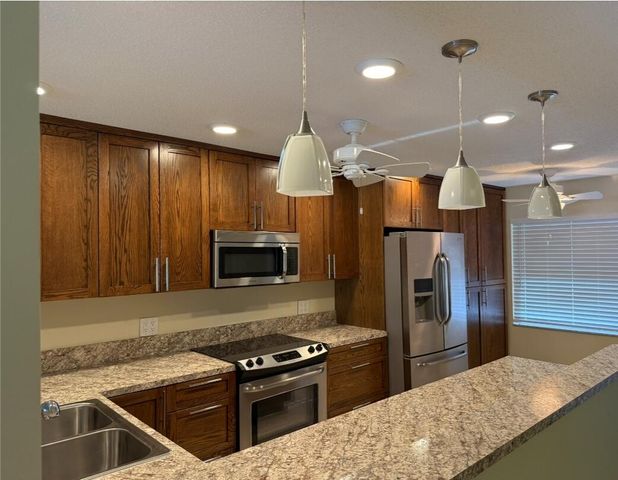 7892 Willow Spring Drive 1511, Lake Worth, FL 33467