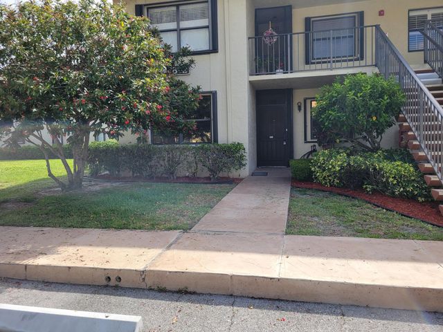 7892 Willow Spring Drive 1511, Lake Worth, FL 33467