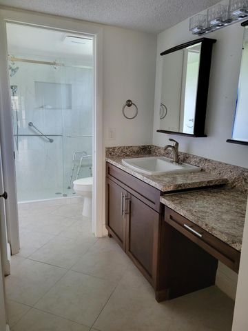 7892 Willow Spring Drive 1511, Lake Worth, FL 33467