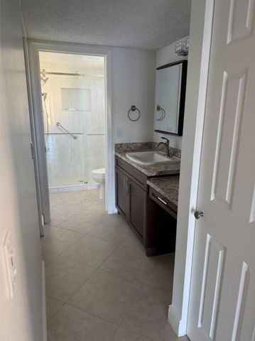 7892 Willow Spring Drive 1511, Lake Worth, FL 33467