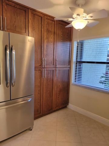 7892 Willow Spring Drive 1511, Lake Worth, FL 33467