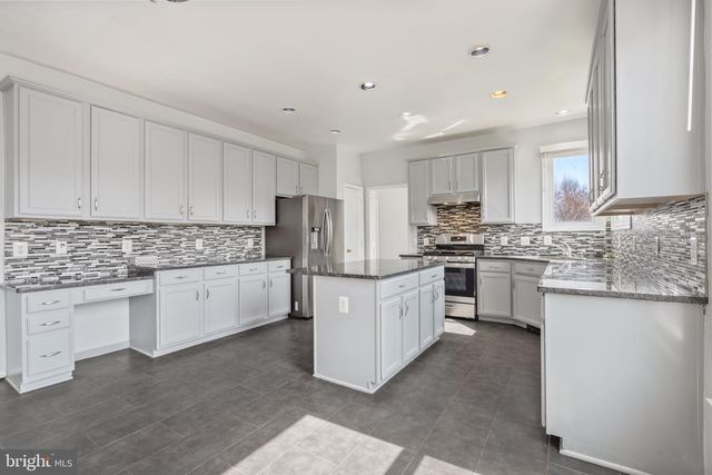 21143 MAYAPPLE PL, Sterling, VA 20164