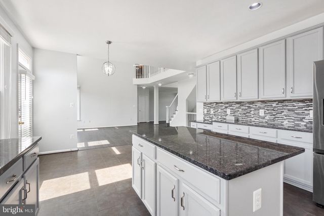 21143 MAYAPPLE PL, Sterling, VA 20164