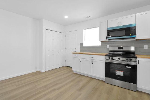 4572 Saint Anthony Lane, Columbus, OH 43213