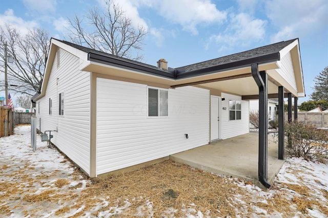 4572 Saint Anthony Lane, Columbus, OH 43213