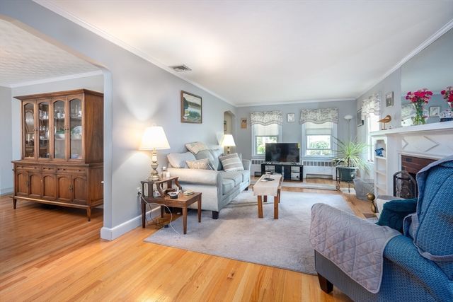 73 Washington Street, Milton, MA 02186