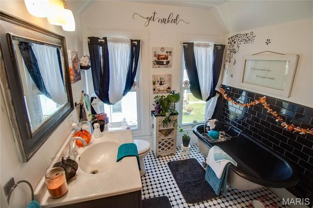 501 W Exchange Street, Jerseyville, IL 62052