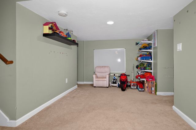71 River St, Leominster, MA 01453