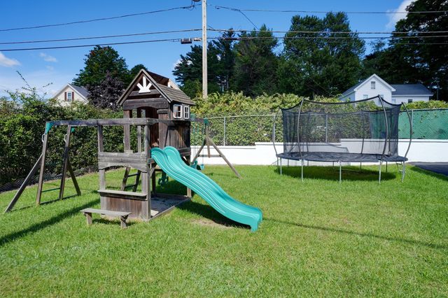 71 River St, Leominster, MA 01453