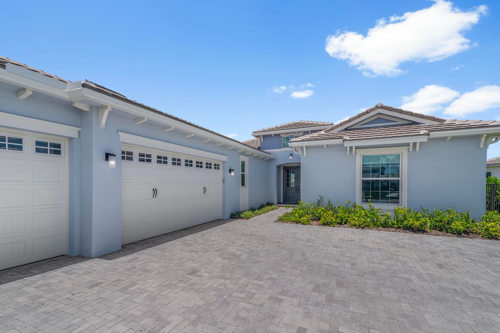 5194 Liberty Lane, Westlake, FL 33470