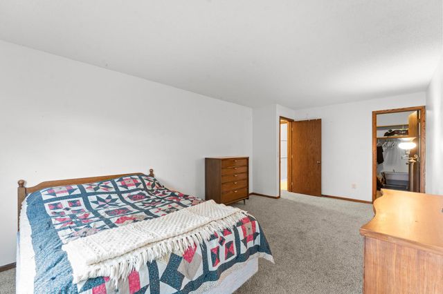 1000 41st Avenue NE 315, Columbia Heights, MN 55421
