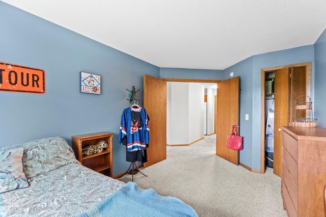 1000 41st Avenue NE 315, Columbia Heights, MN 55421