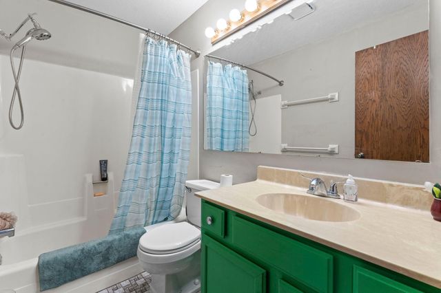 1000 41st Avenue NE 315, Columbia Heights, MN 55421