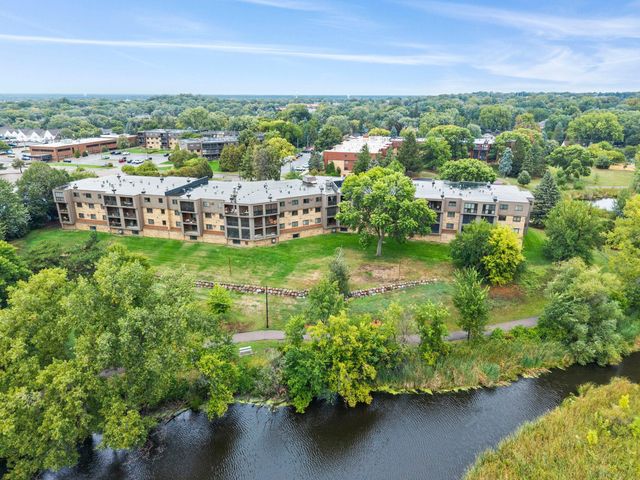 1000 41st Avenue NE 315, Columbia Heights, MN 55421