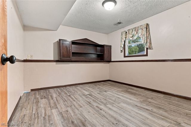 3855 Westlynn Avenue NW, Massillon, OH 44646
