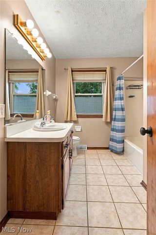 3855 Westlynn Avenue NW, Massillon, OH 44646