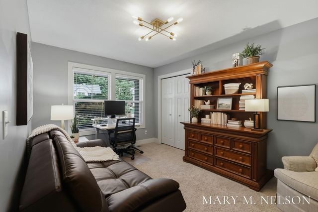 5705 Kenstyn Drive Sw, City Of Wyoming, MI 49418