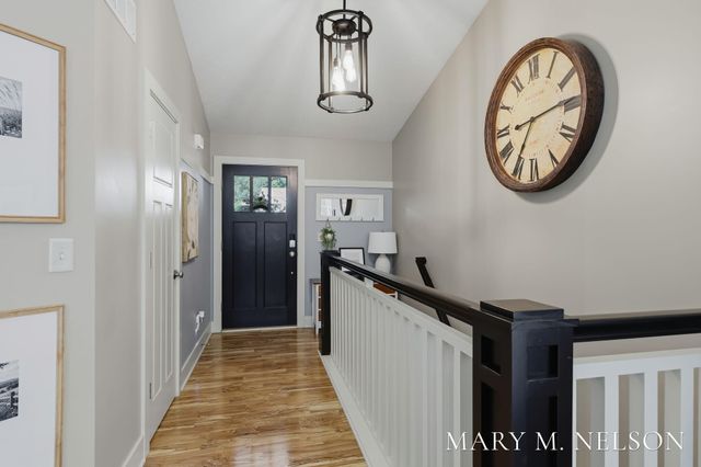 5705 Kenstyn Drive Sw, City Of Wyoming, MI 49418